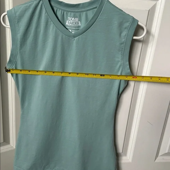 Women's Lara Croft Tank Top - light green - Picture 5 of 6
